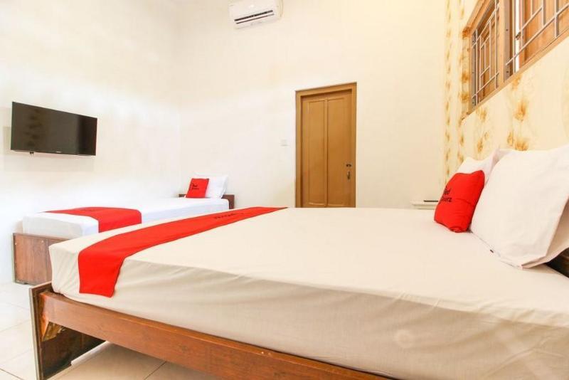 Reddoorz Near Rs Sarjito Yogyakarta Otel Dış mekan fotoğraf